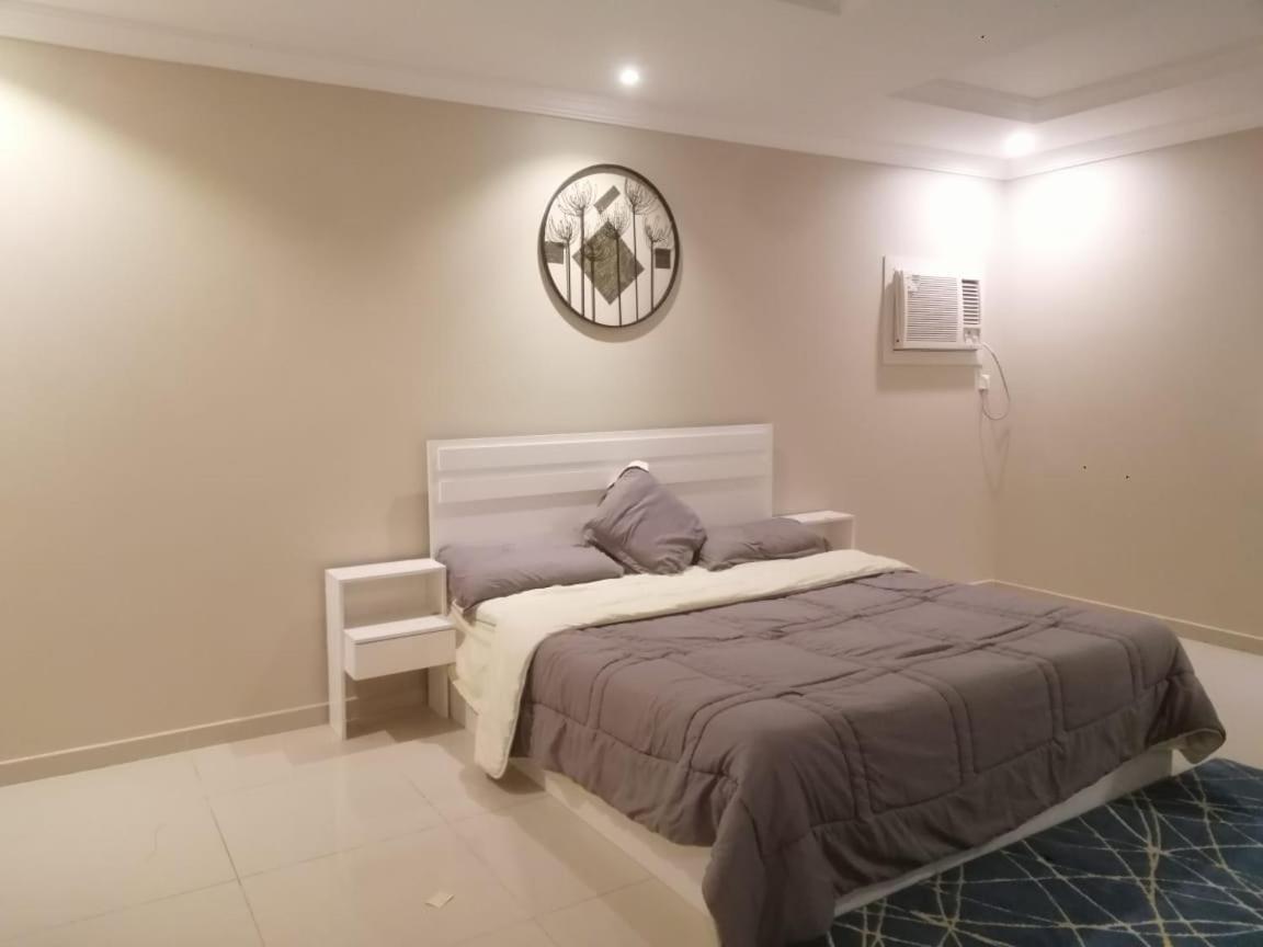 Apartment شقق الاناقة *